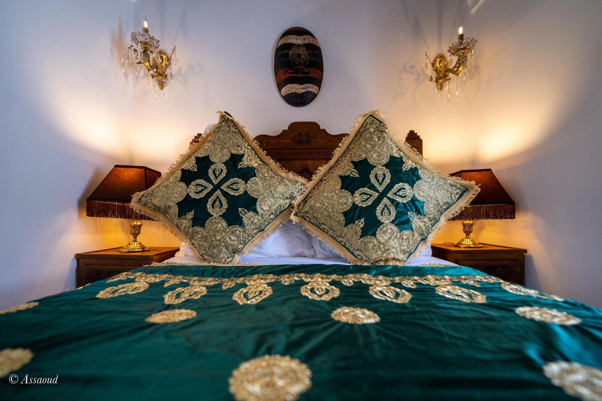 Riad Lella Chama Шефшауэн Экстерьер фото